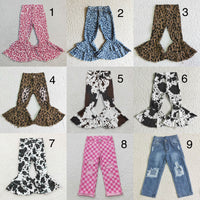 Printed bell bottom jeans (preorder)
